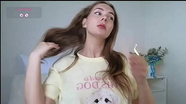chloi hes online show from 07/12/26, 11:12