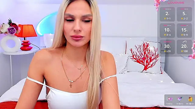 MissLoou online show from 02/13/25, 06:09