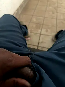 A-mira online show from 10/30/25, 09:33