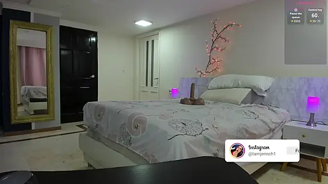 charolbruce 1 online show from 01/16/26, 12:20