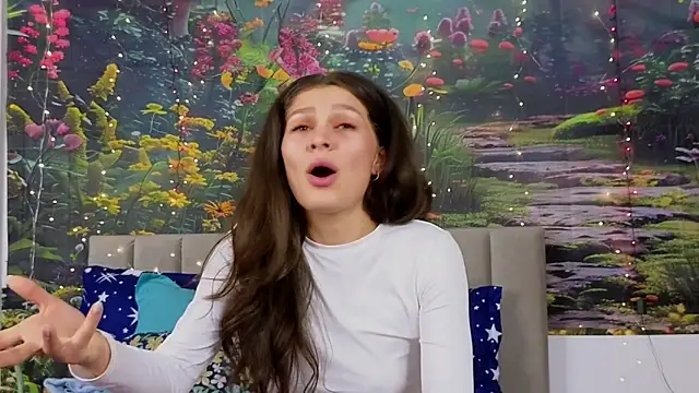 MadameDeFeu online show from 02/10/25, 11:36