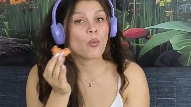 MadameDeFeu online show from 11/14/25, 02:16