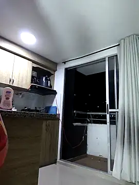 Gaby Vegaa online show from 12/17/25, 02:06