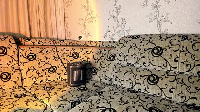 insanely-sweet online show from 12/02/24, 08:11