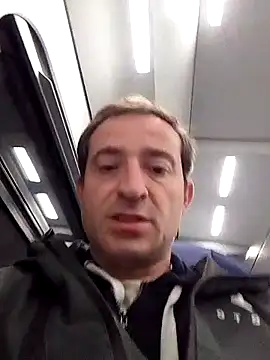 openlegsforyou online show from 10/22/25, 04:24