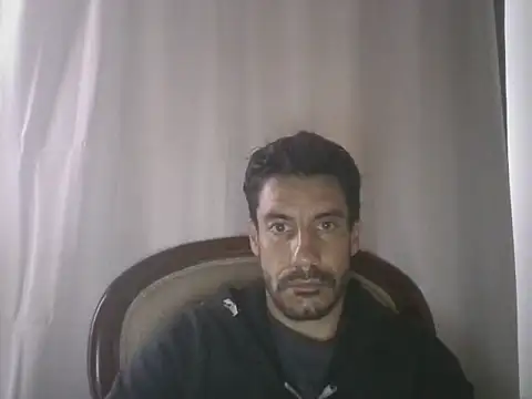 elkike1980 online show from 05/12/26, 04:37
