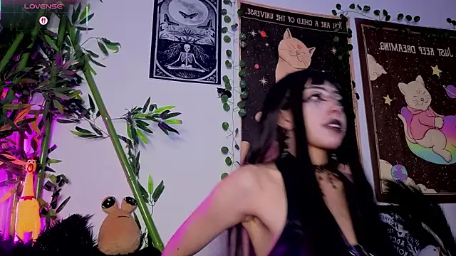 Nyx nayla online show from 02/22/26, 08:02