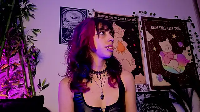 Nyx nayla online show from 04/04/26, 10:29