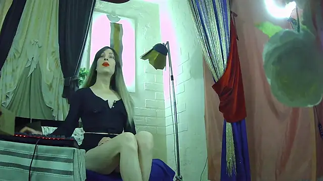 Mary Loon online show from 01/06/26, 12:09