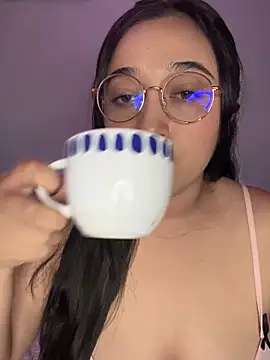 cata megan online show from 02/11/25, 10:07