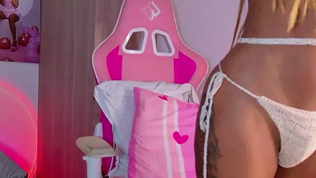 Susanamendezz online show from 03/04/26, 04:24