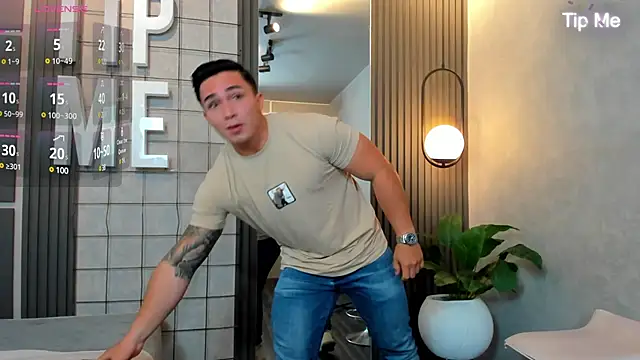 Ryan Hunt online show from 02/15/25, 04:56