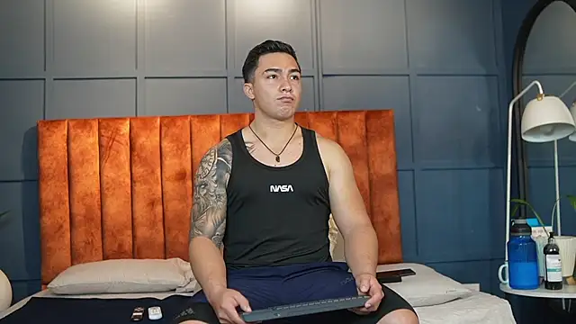 Ryan Hunt online show from 02/24/25, 12:16