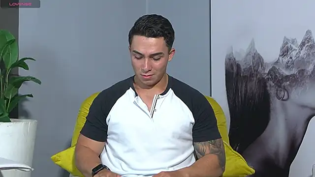 Ryan Hunt online show from 09/23/25, 06:11