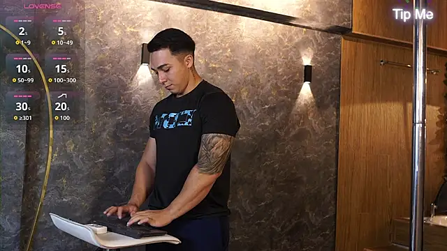 Ryan Hunt online show from 11/29/25, 12:30