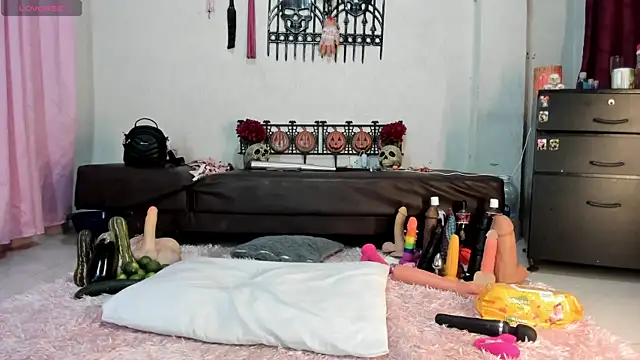 RubyEmerald online show from 12/15/25, 11:42