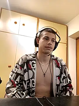 BigDickEnrg7195 online show from 02/13/25, 12:02