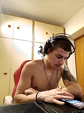 BigDickEnrg7195 online show from 02/22/25, 05:02