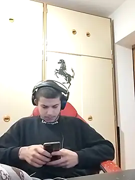 BigDickEnrg7195 online show from 02/23/25, 09:37