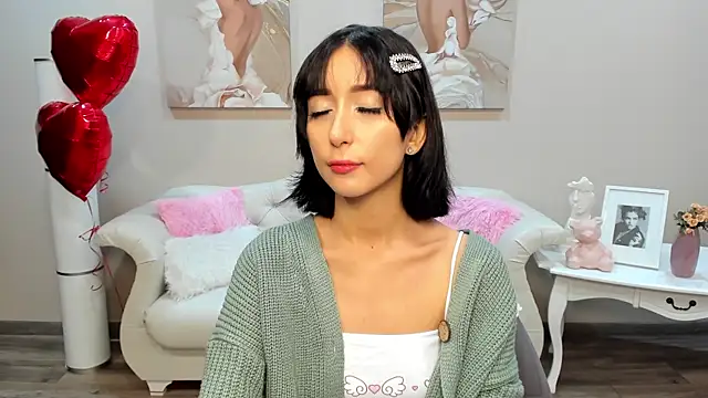 NicoleLimp online show from 02/11/25, 06:30