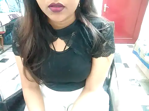 aarushi sharmaa online show from 02/15/25, 03:31