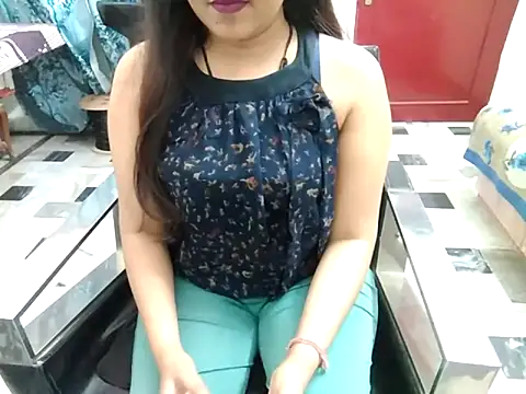 aarushi sharmaa online show from 02/23/25, 07:07