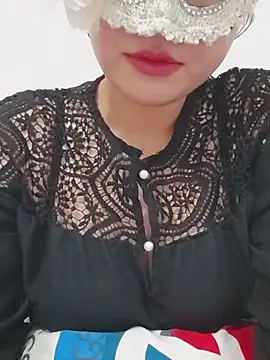 Snapshot of girldam95 chatting on 06/11/26, 05:38 girldam95 online show from 06/11/26, 05:38