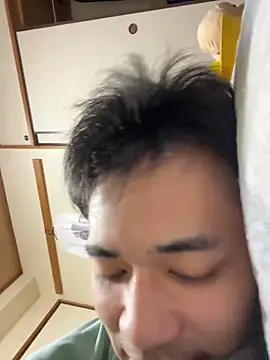 Snapshot of ryusei18570 chatting on 03/02/25, 11:07 ryusei18570 online show from 03/02/25, 11:07