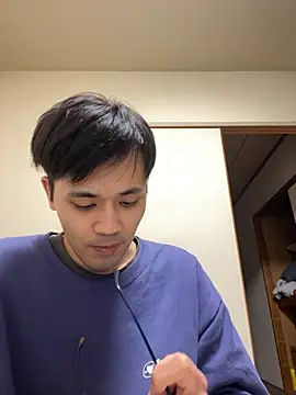 ryusei18570 online show from 12/04/25, 01:09