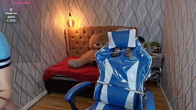 Angelchristix online show from 09/14/25, 07:57