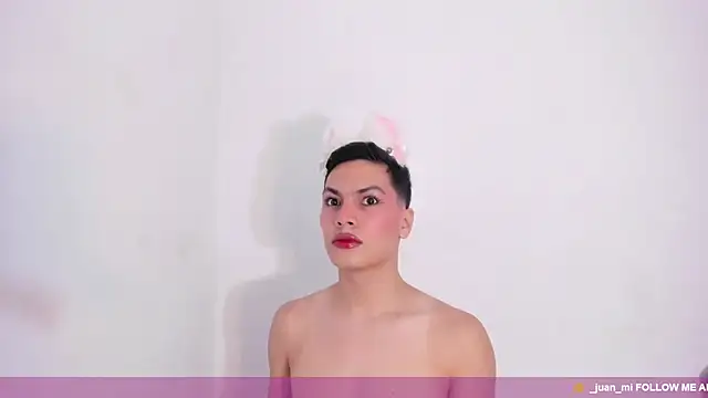 juanmiss online show from 10/24/25, 03:52