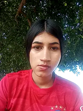 Snapshot of Julix_A chatting on 12/15/24, 07:31 Julix A online show from 12/15/24, 07:31