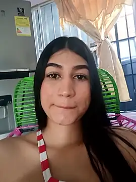 Snapshot of Julix_A chatting on 02/04/26, 09:20 Julix A online show from 02/04/26, 09:20