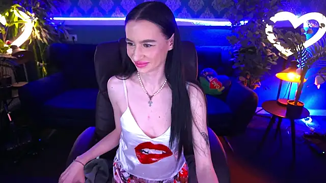 Snow WhiteeeX online show from 02/01/25, 01:51