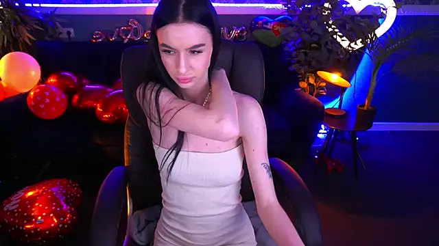 Snow WhiteeeX online show from 02/19/25, 06:10