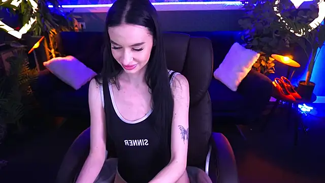 Snow WhiteeeX online show from 03/21/25, 09:56