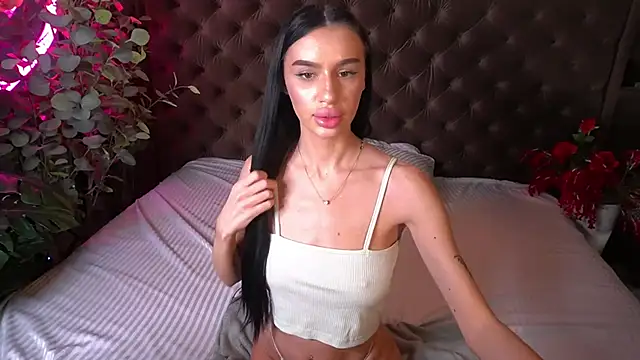 Snow WhiteeeX online show from 11/27/25, 06:48