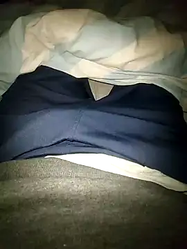 Snapshot of reelciii21 chatting on 01/03/25, 12:00 reelciii21 online show from 01/03/25, 12:00