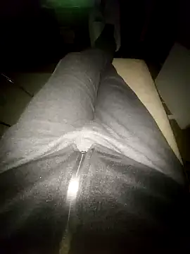 Snapshot of reelciii21 chatting on 01/08/25, 07:03 reelciii21 online show from 01/08/25, 07:03