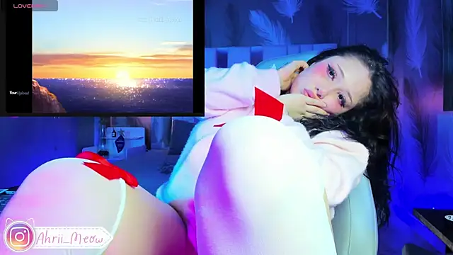 AHRI LEE online show from 01/03/25, 02:54