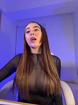 Lanataylor- online show from 09/10/25, 01:27