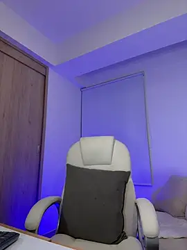 Lanataylor- online show from 10/25/25, 12:29