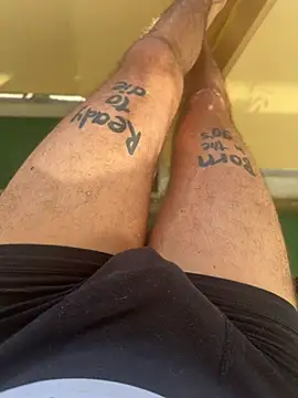 hottwoboys online show from 05/26/26, 06:42