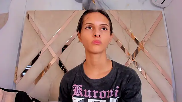 ninaht online show from 01/31/26, 09:24