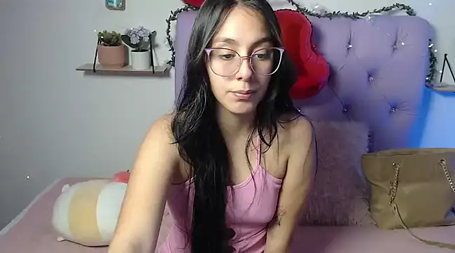 Freyja 01 online show from 02/07/25, 09:37