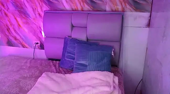 Freyja 01 online show from 03/09/25, 11:25