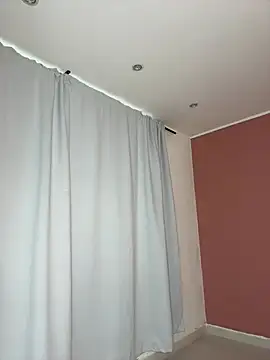  ISABELLA HOT  online show from 03/10/25, 11:42