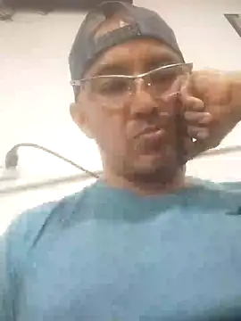 exmilitary online show from 01/28/25, 01:18