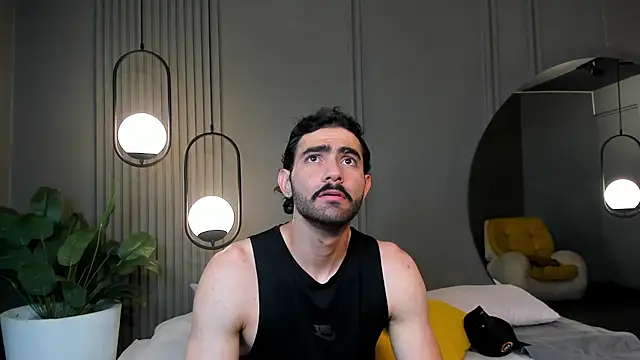 Austin bolt online show from 12/17/24, 01:39