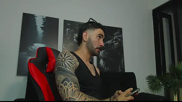 Austin bolt online show from 02/05/25, 01:47